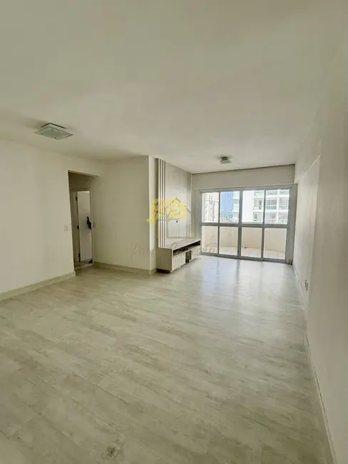 Foto 4 de Apartamento com 3 quartos para alugar, 125m2 em Sao Jose Dos Campos - SP