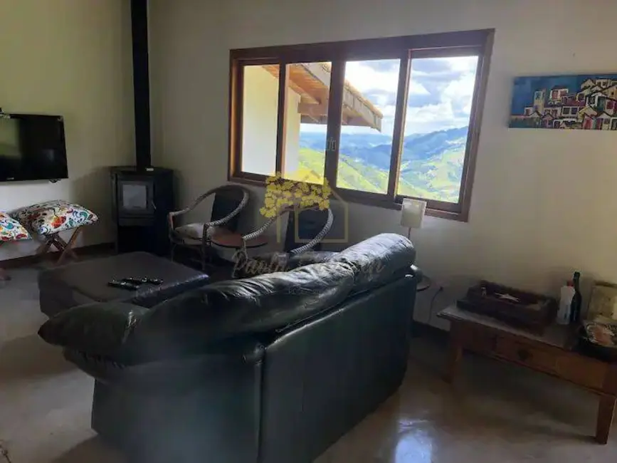 Sítio / Rancho com 3 quartos à venda e para alugar, 110m2 em Sao Jose Dos Campos - SP - imagem 4 Foto 4 de Sítio / Rancho com 3 quartos à venda e para alugar, 110m2 em Sao Jose Dos Campos - SP