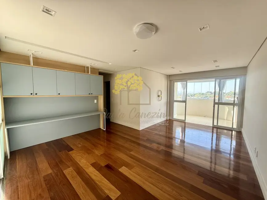 Apartamento com 3 quartos para alugar, 125m2 em Sao Jose Dos Campos - SP - imagem 1 Foto 1 de Apartamento com 3 quartos para alugar, 125m2 em Sao Jose Dos Campos - SP