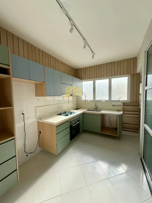 Apartamento com 3 quartos para alugar, 125m2 em Sao Jose Dos Campos - SP - imagem 6 Foto 6 de Apartamento com 3 quartos para alugar, 125m2 em Sao Jose Dos Campos - SP