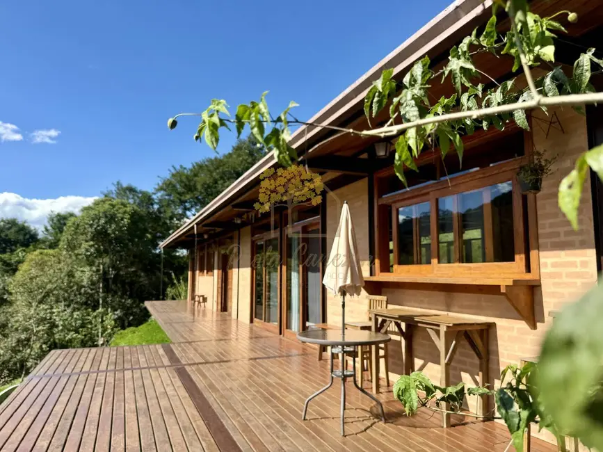 Foto 1 de Sítio / Rancho com 2 quartos à venda, 48400m2 em Sao Jose Dos Campos - SP