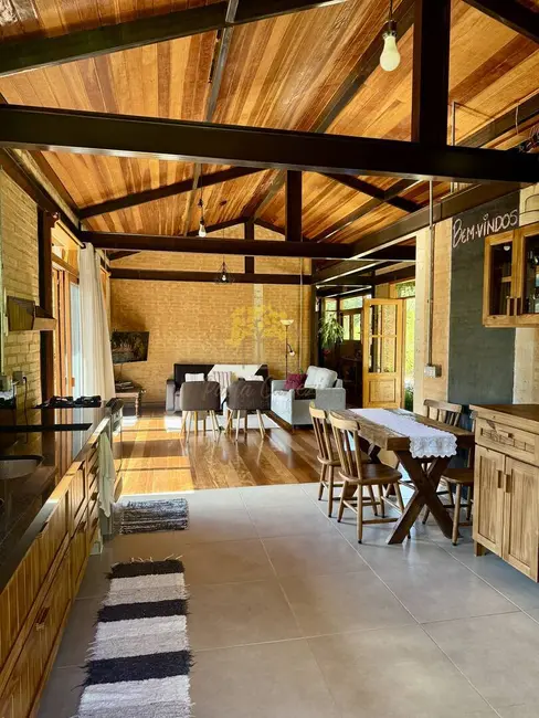 Foto 2 de Sítio / Rancho com 2 quartos à venda, 48400m2 em Sao Jose Dos Campos - SP