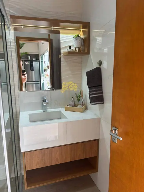 Casa com 3 quartos para alugar, 500m2 em Loteamento Villa Branca, Jacarei - SP - imagem 5 Foto 5 de Casa com 3 quartos para alugar, 500m2 em Loteamento Villa Branca, Jacarei - SP