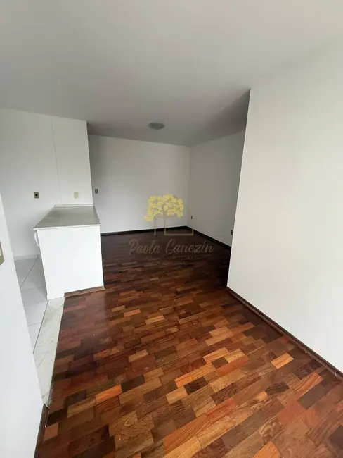 Apartamento com 3 quartos para alugar, 63m2 em Sao Jose Dos Campos - SP - imagem 6 Foto 6 de Apartamento com 3 quartos para alugar, 63m2 em Sao Jose Dos Campos - SP