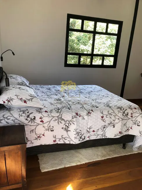 Foto 5 de Casa com 2 quartos para alugar, 200m2 em Sao Jose Dos Campos - SP