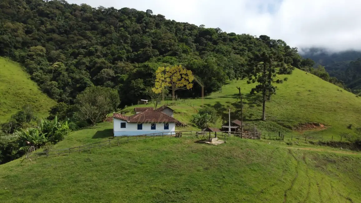 Sítio / Rancho com 3 quartos à venda, 80m2 em Sao Jose Dos Campos - SP - imagem 7 Foto 7 de Sítio / Rancho com 3 quartos à venda, 80m2 em Sao Jose Dos Campos - SP