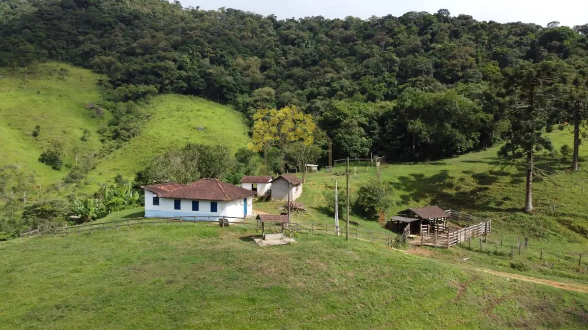 Sítio / Rancho com 3 quartos à venda, 80m2 em Sao Jose Dos Campos - SP - imagem 1 Foto 1 de Sítio / Rancho com 3 quartos à venda, 80m2 em Sao Jose Dos Campos - SP
