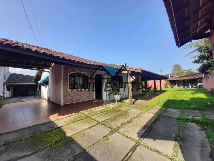 Foto 1 de Casa com 3 quartos à venda, 495m2 em Caraguatatuba - SP