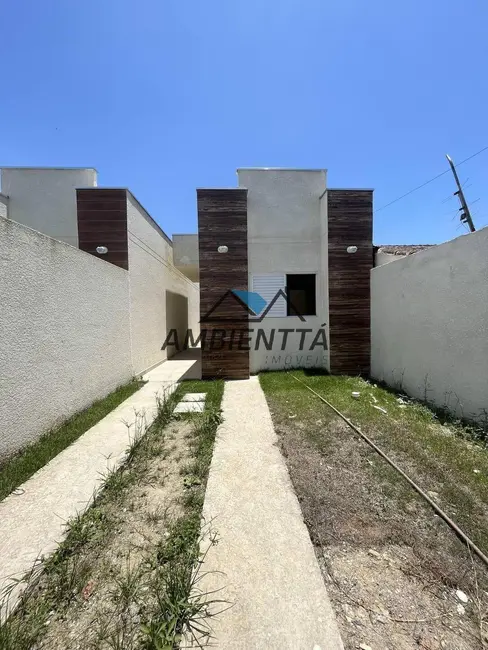 Foto 1 de Casa com 2 quartos à venda, 59m2 em Balneário dos Golfinhos, Caraguatatuba - SP