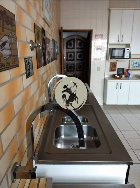 Foto 5 de Casa com 3 quartos à venda, 264m2 em Embaré, Santos - SP