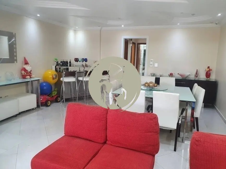 Apartamento com 3 quartos para alugar, 173m2 em Embaré, Santos - SP - imagem 9 Foto 9 de Apartamento com 3 quartos para alugar, 173m2 em Embaré, Santos - SP
