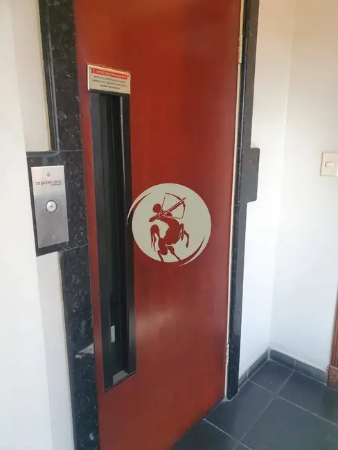 Foto 6 de Apartamento com 2 quartos à venda, 95m2 em Embaré, Santos - SP