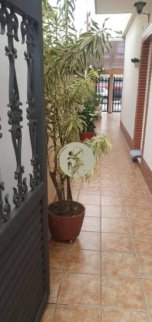 Casa com 2 quartos à venda, 187m2 em Ponta da Praia, Santos - SP - imagem 5 Foto 5 de Casa com 2 quartos à venda, 187m2 em Ponta da Praia, Santos - SP