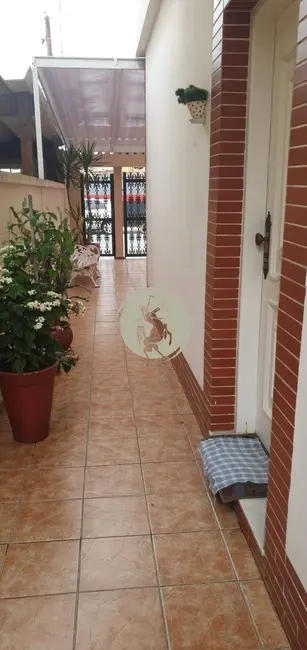 Casa com 2 quartos à venda, 187m2 em Ponta da Praia, Santos - SP - imagem 3 Foto 3 de Casa com 2 quartos à venda, 187m2 em Ponta da Praia, Santos - SP