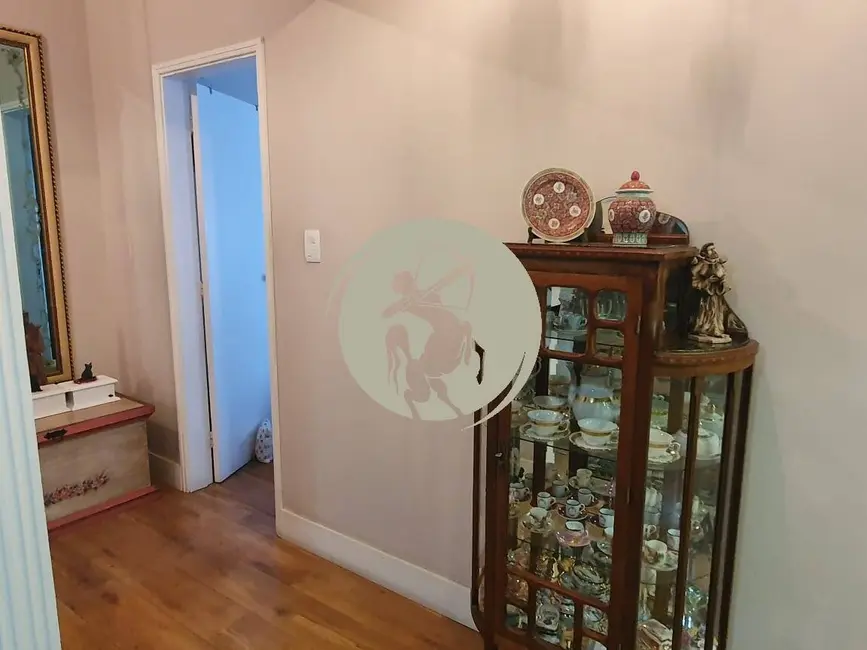 Apartamento com 3 quartos à venda, 160m2 em Ponta da Praia, Santos - SP - imagem 5 Foto 5 de Apartamento com 3 quartos à venda, 160m2 em Ponta da Praia, Santos - SP