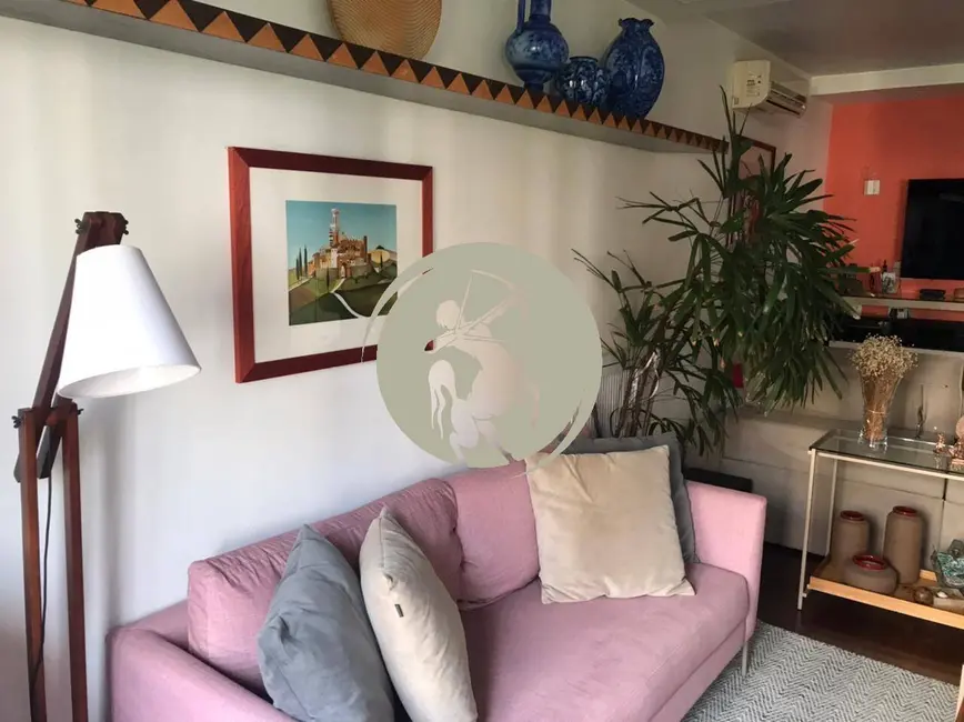 Apartamento com 3 quartos à venda, 260m2 em Gonzaga, Santos - SP - imagem 6 Foto 6 de Apartamento com 3 quartos à venda, 260m2 em Gonzaga, Santos - SP