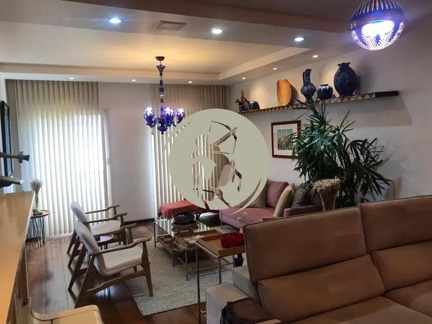 Apartamento com 3 quartos à venda, 260m2 em Gonzaga, Santos - SP - imagem 3 Foto 3 de Apartamento com 3 quartos à venda, 260m2 em Gonzaga, Santos - SP