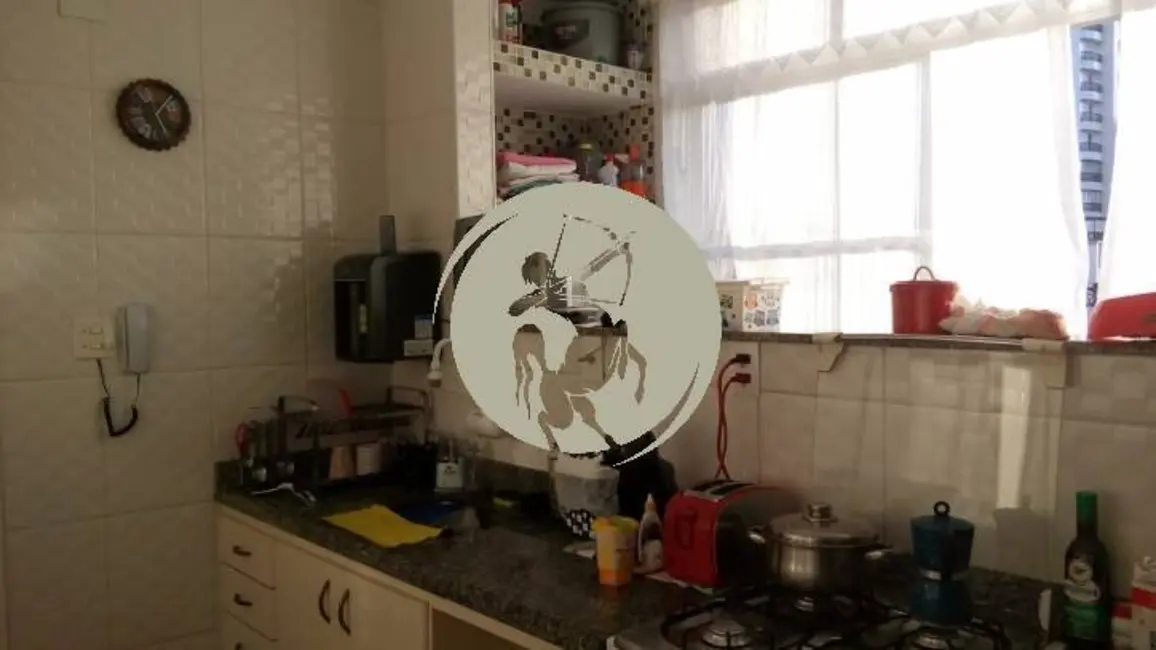 Foto 9 de Apartamento com 2 quartos à venda, 75m2 em Gonzaga, Santos - SP