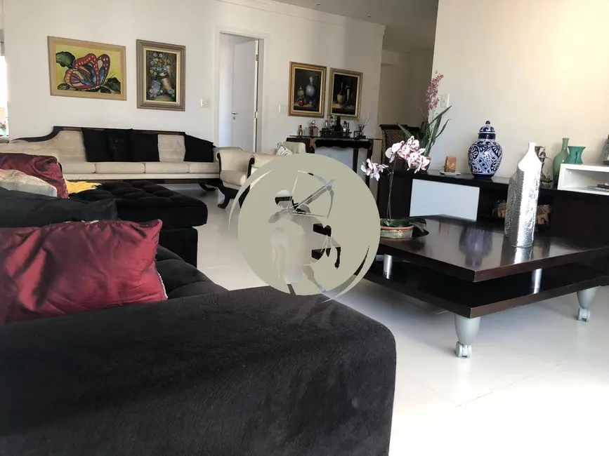 Apartamento com 4 quartos à venda, 205m2 em Pompéia, Santos - SP - imagem 4 Foto 4 de Apartamento com 4 quartos à venda, 205m2 em Pompéia, Santos - SP