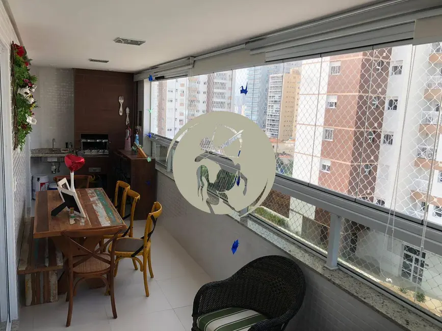 Foto 2 de Apartamento com 4 quartos à venda, 220m2 em Pompéia, Santos - SP