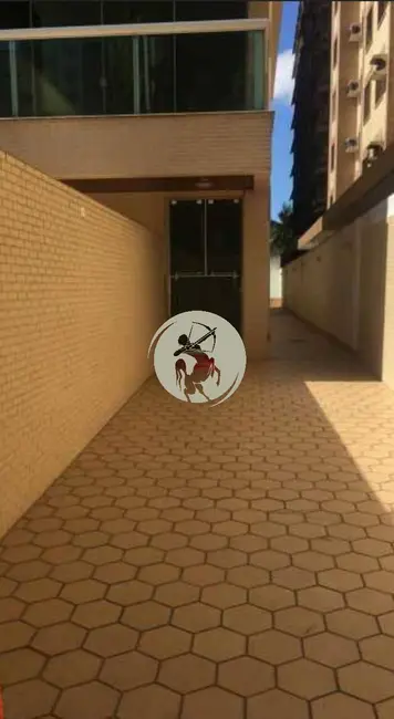 Casa com 3 quartos à venda, 180m2 em Gonzaga, Santos - SP - imagem 3 Foto 3 de Casa com 3 quartos à venda, 180m2 em Gonzaga, Santos - SP