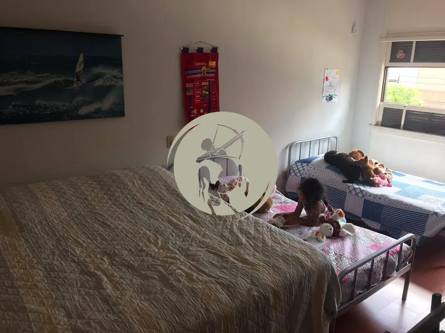 Casa com 3 quartos à venda, 280m2 em Gonzaga, Santos - SP - imagem 7 Foto 7 de Casa com 3 quartos à venda, 280m2 em Gonzaga, Santos - SP