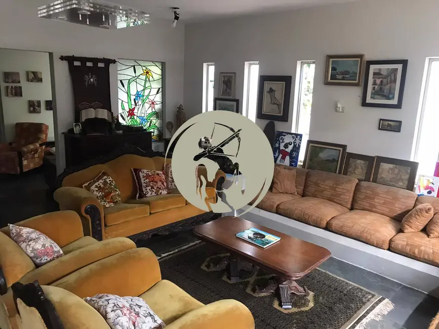 Casa com 3 quartos à venda, 280m2 em Gonzaga, Santos - SP - imagem 1 Foto 1 de Casa com 3 quartos à venda, 280m2 em Gonzaga, Santos - SP