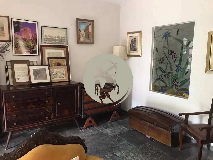 Casa com 3 quartos à venda, 280m2 em Gonzaga, Santos - SP - imagem 3 Foto 3 de Casa com 3 quartos à venda, 280m2 em Gonzaga, Santos - SP