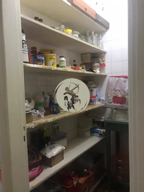 Casa com 3 quartos à venda, 280m2 em Gonzaga, Santos - SP - imagem 8 Foto 8 de Casa com 3 quartos à venda, 280m2 em Gonzaga, Santos - SP