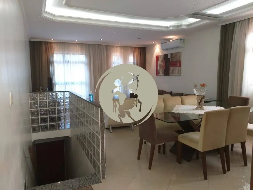 Foto 2 de Casa com 3 quartos à venda, 150m2 em Boqueirão, Santos - SP