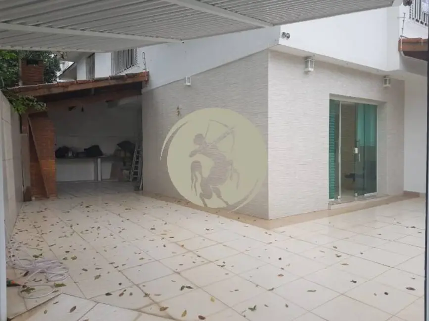 Foto 4 de Casa com 3 quartos à venda, 160m2 em Ponta da Praia, Santos - SP