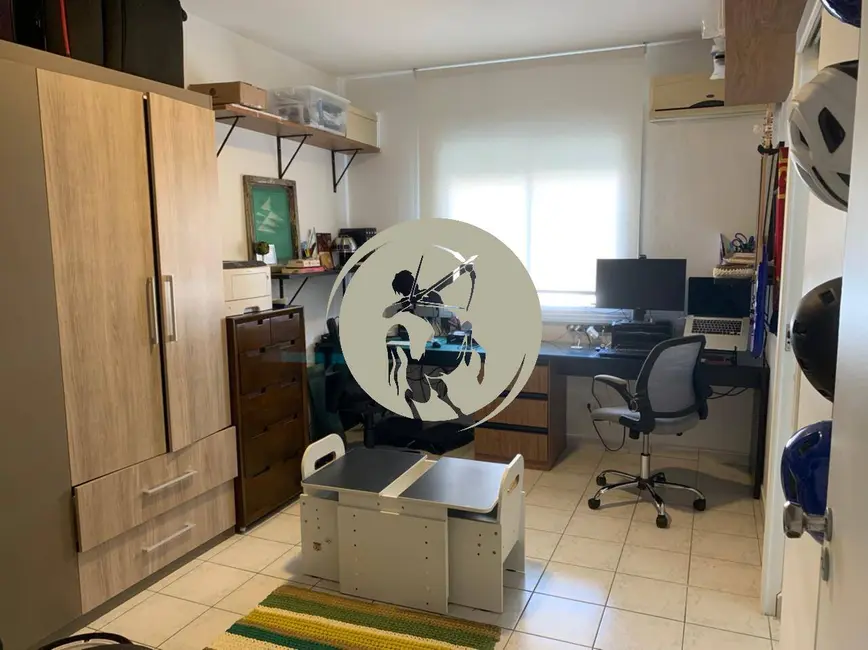 Foto 9 de Apartamento com 3 quartos à venda, 150m2 em Ponta da Praia, Santos - SP