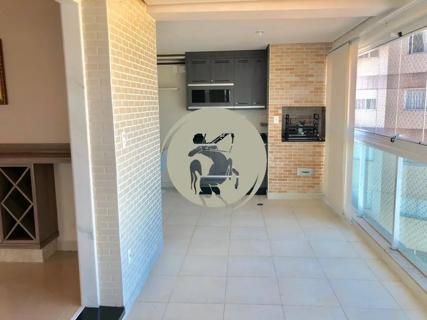 Apartamento com 4 quartos à venda e para alugar, 234m2 em Embaré, Santos - SP - imagem 9 Foto 9 de Apartamento com 4 quartos à venda e para alugar, 234m2 em Embaré, Santos - SP