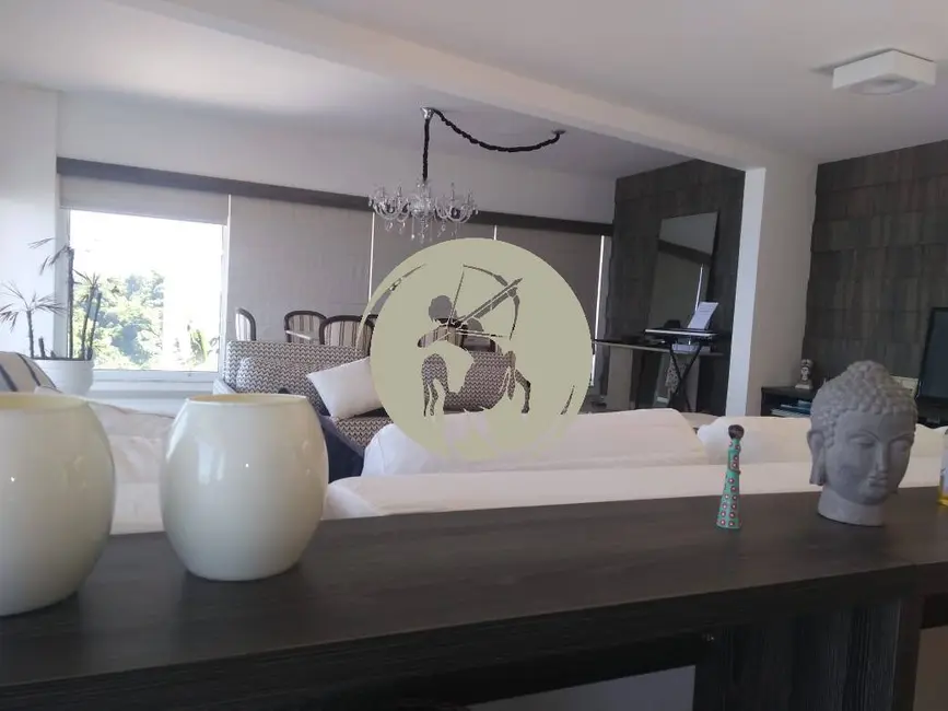 Foto 5 de Casa com 5 quartos à venda, 1000m2 em Marapé, Santos - SP