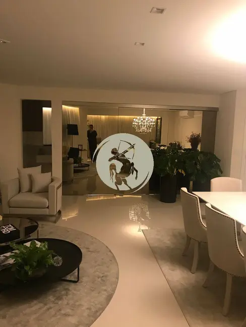 Apartamento com 3 quartos à venda, 200m2 em Ponta da Praia, Santos - SP - imagem 3 Foto 3 de Apartamento com 3 quartos à venda, 200m2 em Ponta da Praia, Santos - SP