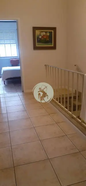 Sobrado com 3 quartos à venda, 200m2 em Aparecida, Santos - SP - imagem 3 Foto 3 de Sobrado com 3 quartos à venda, 200m2 em Aparecida, Santos - SP