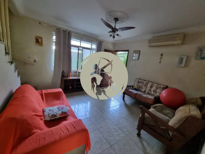 Foto 4 de Sobrado com 3 quartos à venda, 120m2 em Vila Mathias, Santos - SP