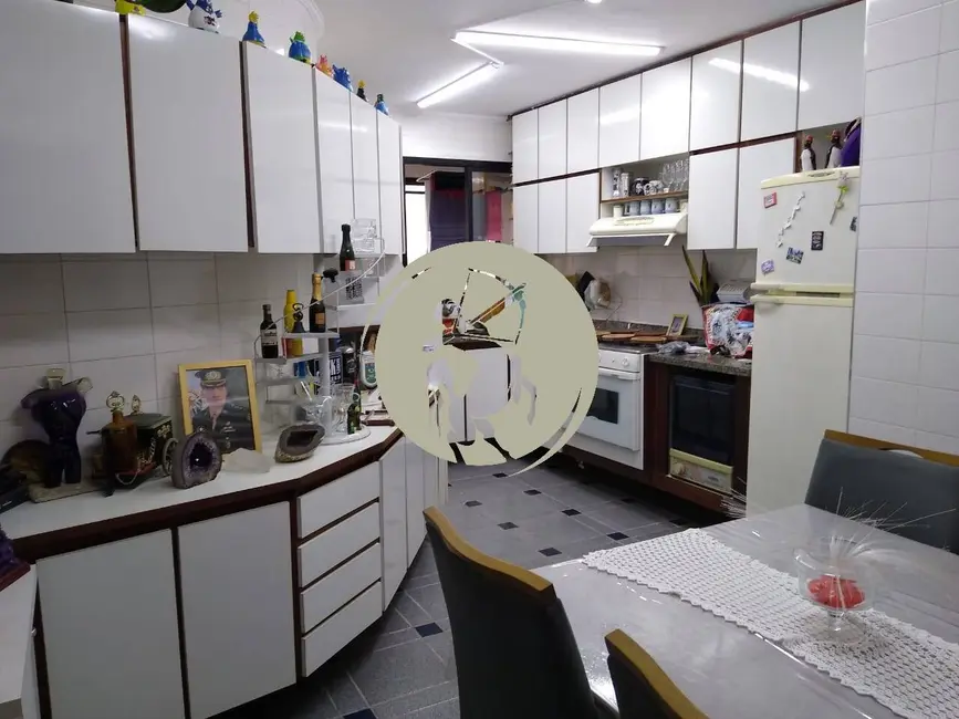 Foto 4 de Cobertura com 2 quartos à venda, 279m2 em Embaré, Santos - SP