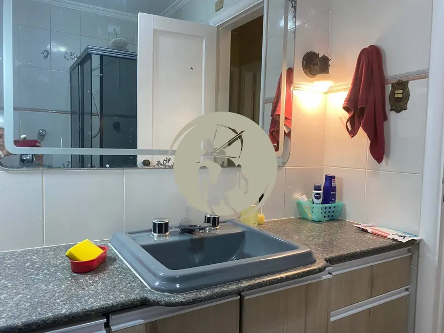 Apartamento com 2 quartos à venda e para alugar, 90m2 em Gonzaga, Santos - SP - imagem 3 Foto 3 de Apartamento com 2 quartos à venda e para alugar, 90m2 em Gonzaga, Santos - SP