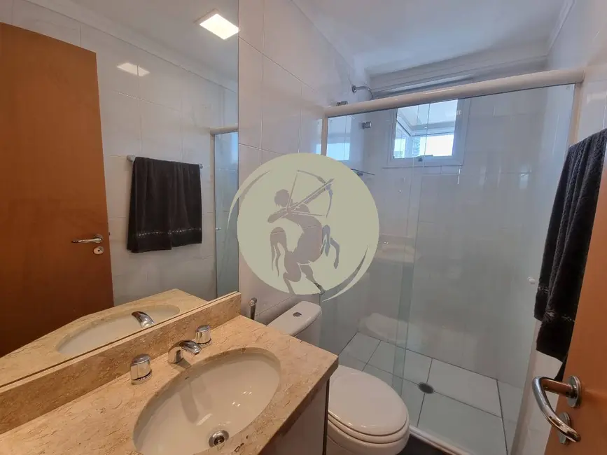 Foto 22 de Apartamento à venda, 79m2 em Gonzaga, Santos - SP