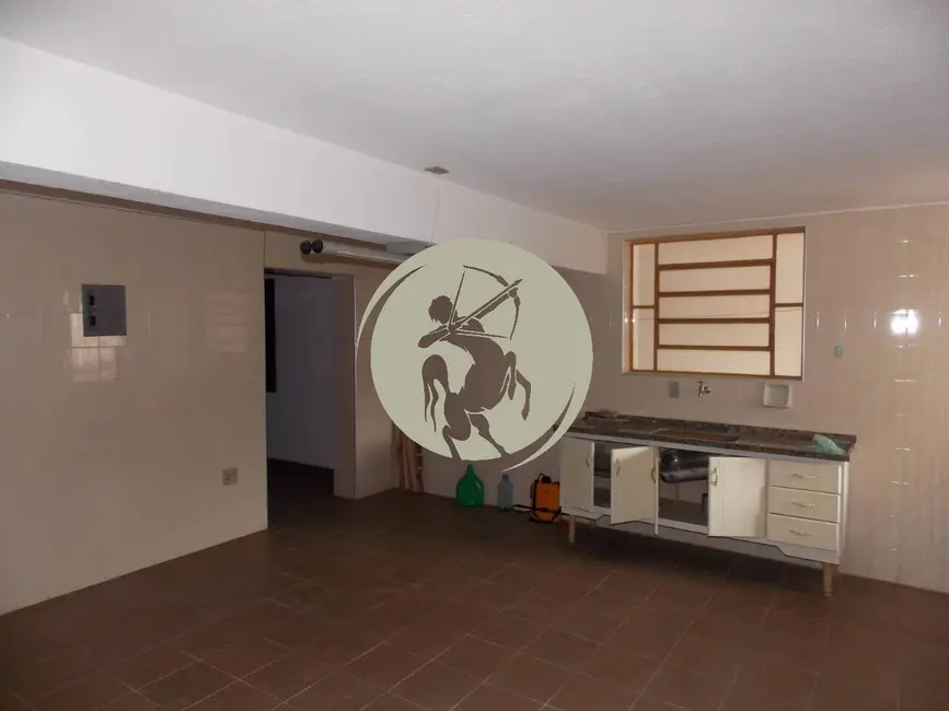 Foto 9 de Casa com 3 quartos à venda, 289m2 em Serra Negra - SP