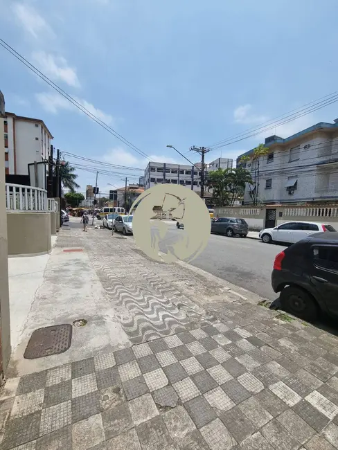 Foto 2 de Casa com 3 quartos à venda, 120m2 em Encruzilhada, Santos - SP