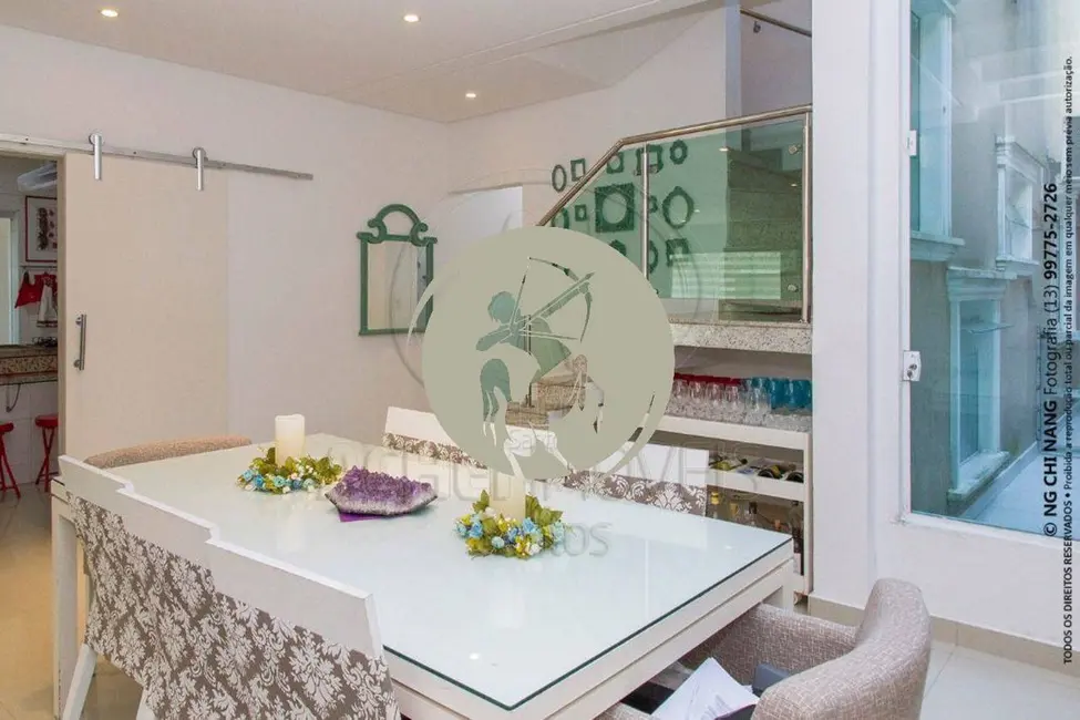 Foto 8 de Sobrado com 4 quartos à venda, 178m2 em Ponta da Praia, Santos - SP