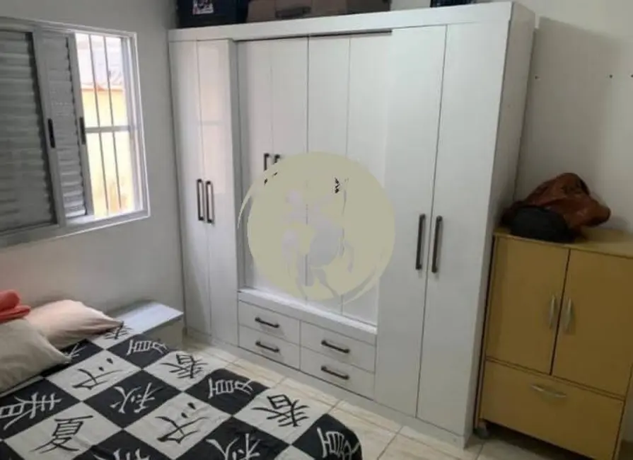 Foto 4 de Casa com 2 quartos à venda, 60m2 em Vila Voturua, Sao Vicente - SP