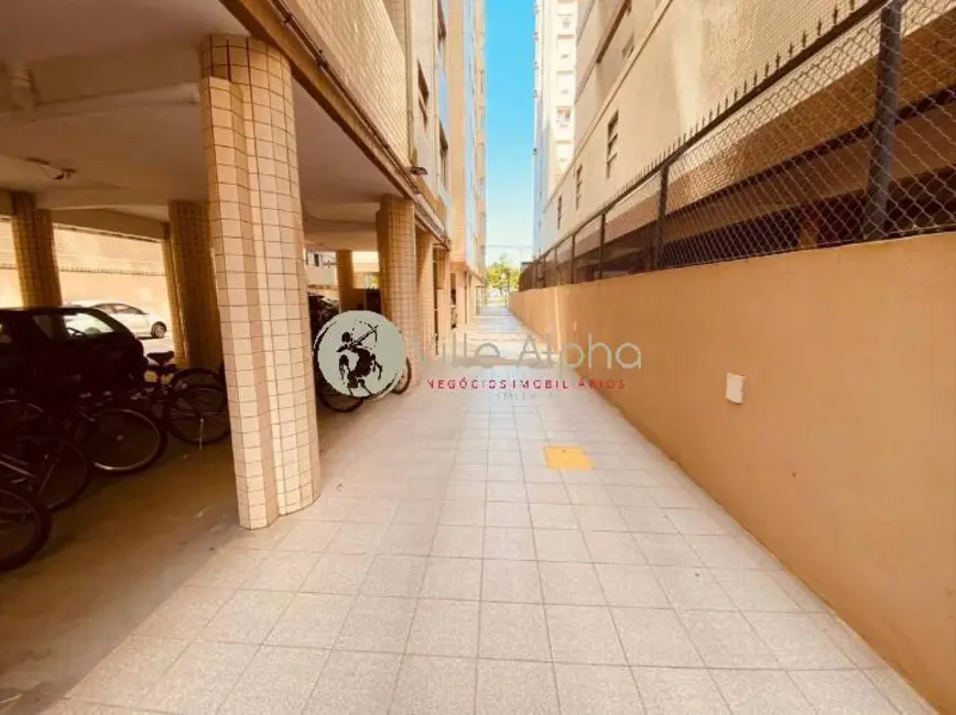 Apartamento com 1 quarto à venda, 40m2 em Gonzaga, Santos - SP - imagem 4 Foto 4 de Apartamento com 1 quarto à venda, 40m2 em Gonzaga, Santos - SP