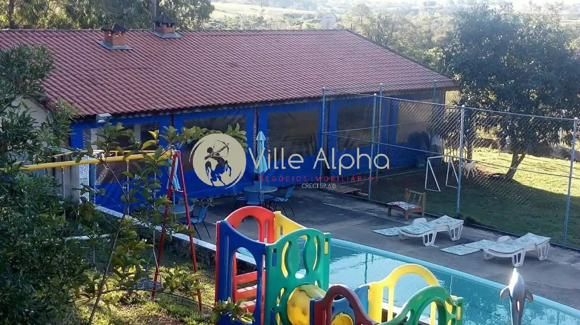 Foto 3 de Chácara com 4 quartos à venda, 180m2 em Porangaba - SP