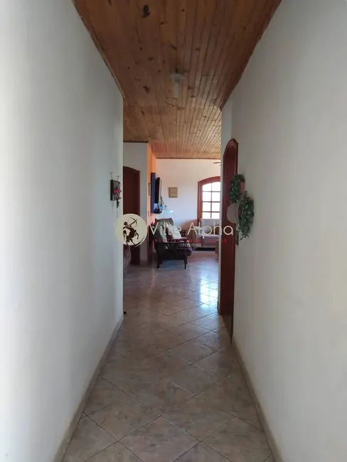 Foto 9 de Chácara com 4 quartos à venda, 180m2 em Porangaba - SP