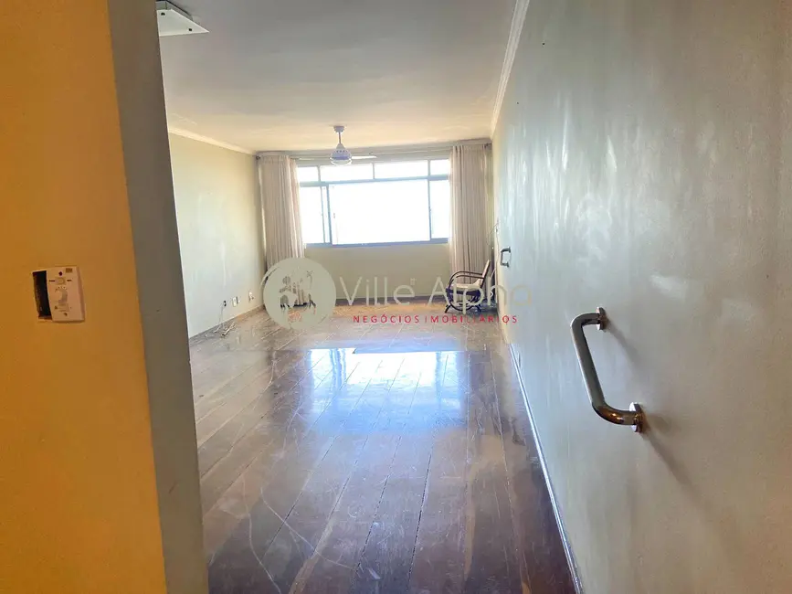 Foto 9 de Apartamento com 3 quartos à venda, 200m2 em Gonzaga, Santos - SP