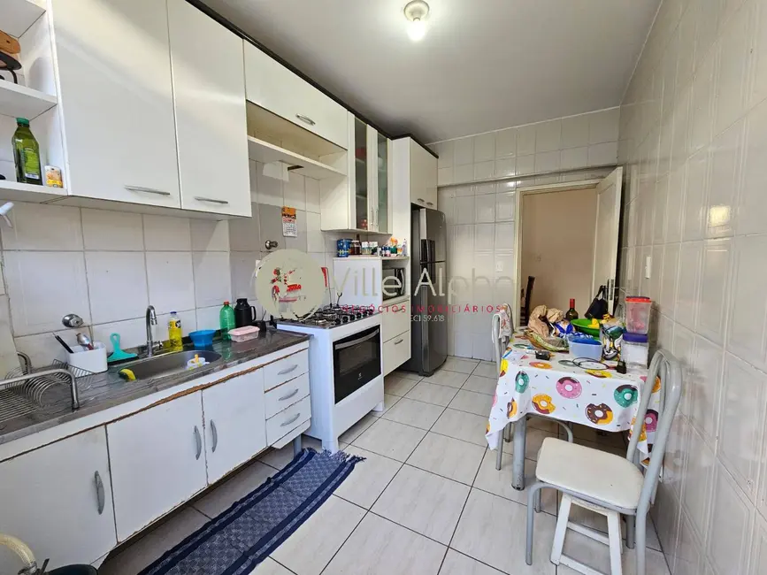 Sobrado com 3 quartos à venda, 240m2 em Aparecida, Santos - SP - imagem 7 Foto 7 de Sobrado com 3 quartos à venda, 240m2 em Aparecida, Santos - SP