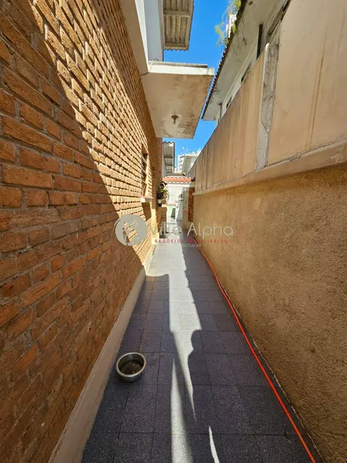 Sobrado com 3 quartos à venda, 240m2 em Aparecida, Santos - SP - imagem 8 Foto 8 de Sobrado com 3 quartos à venda, 240m2 em Aparecida, Santos - SP